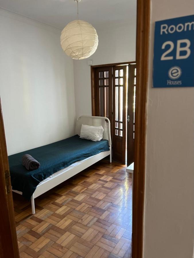 Asprela Guest House OOporto Esterno foto