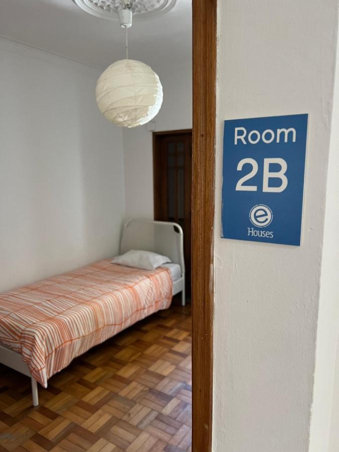 Asprela Guest House OOporto Esterno foto